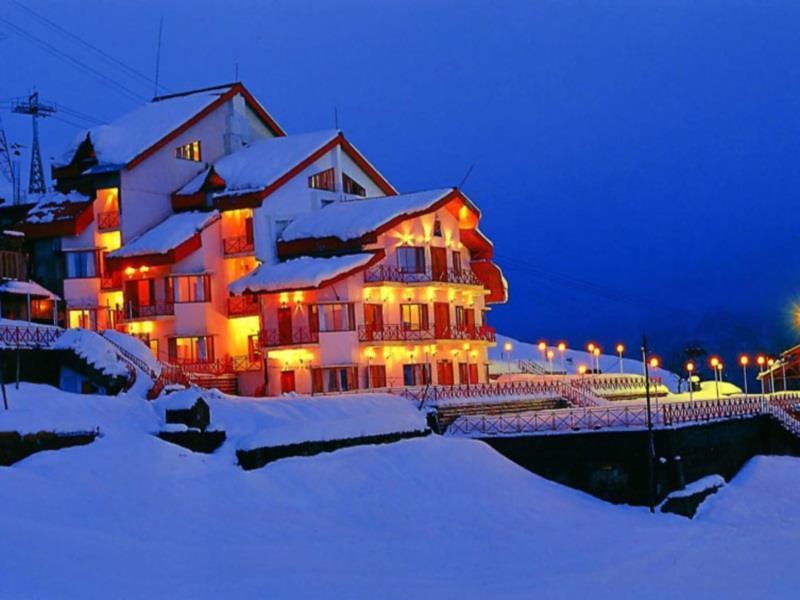 Clifftop Club Auli Joshīmath Dış mekan fotoğraf