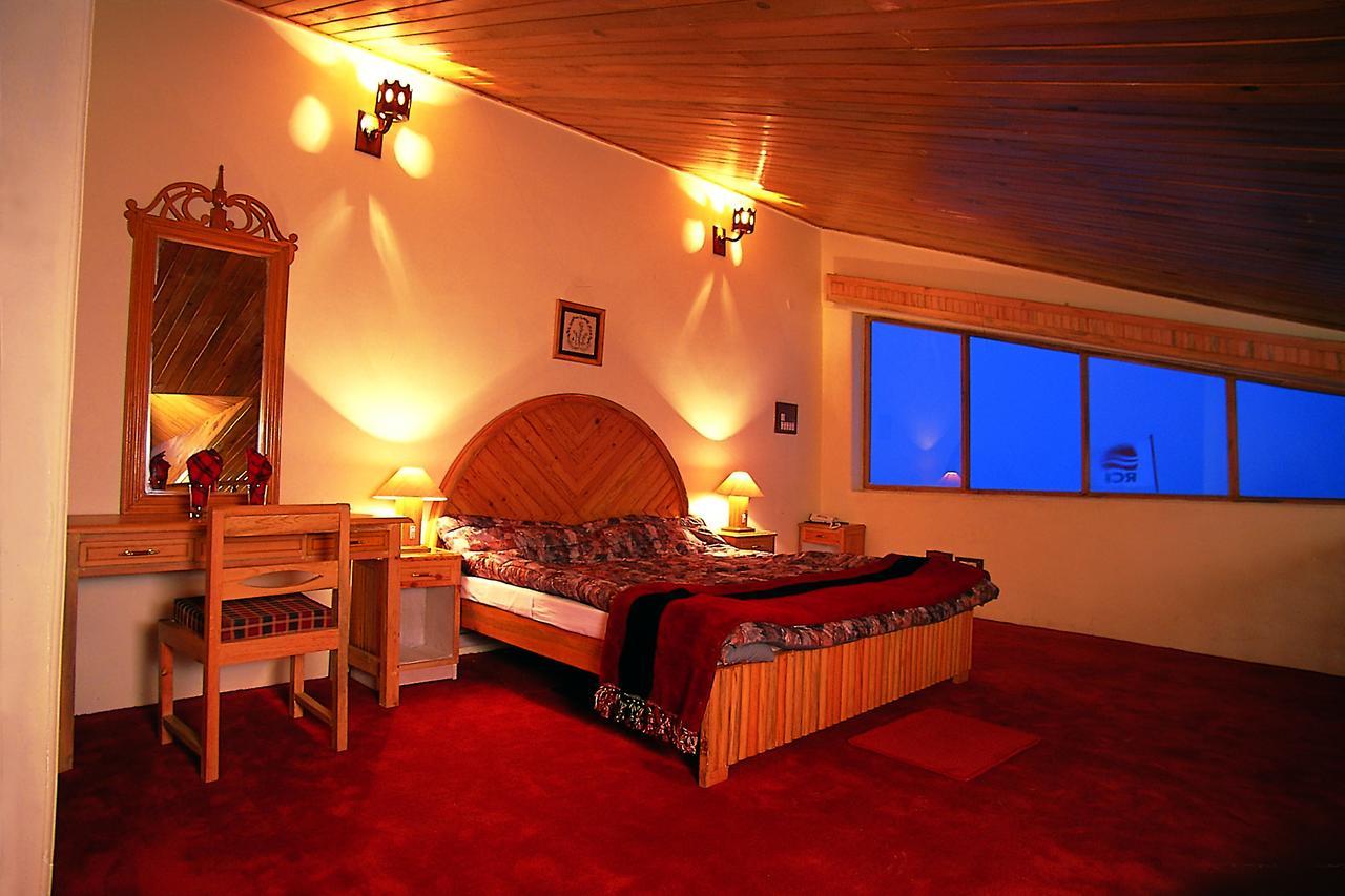 Clifftop Club Auli Joshīmath Dış mekan fotoğraf